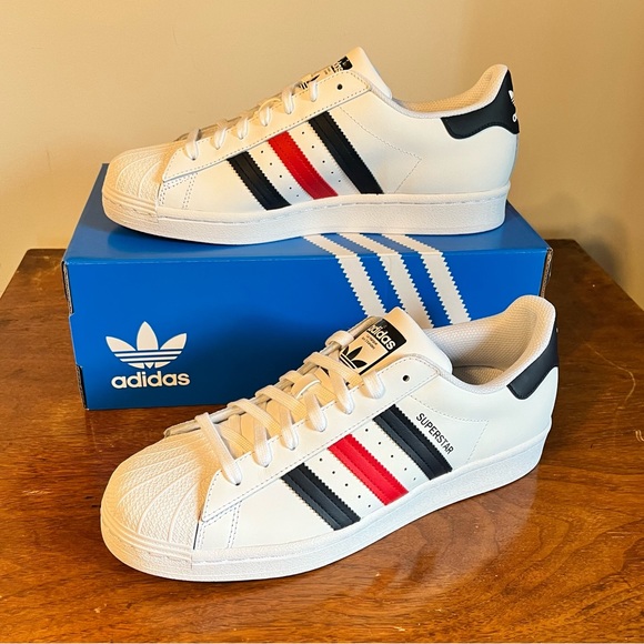 ADIDAS Originals Superstar Shoes - Picture 9 of 9